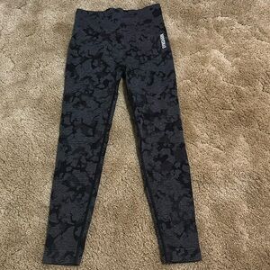 Black and grey Gymshark leggings. Size M